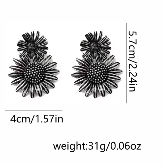 Vintage-Inspired Sunflower Drop Earrings | Antique Silver-Tone Statement - Picture 4 of 11